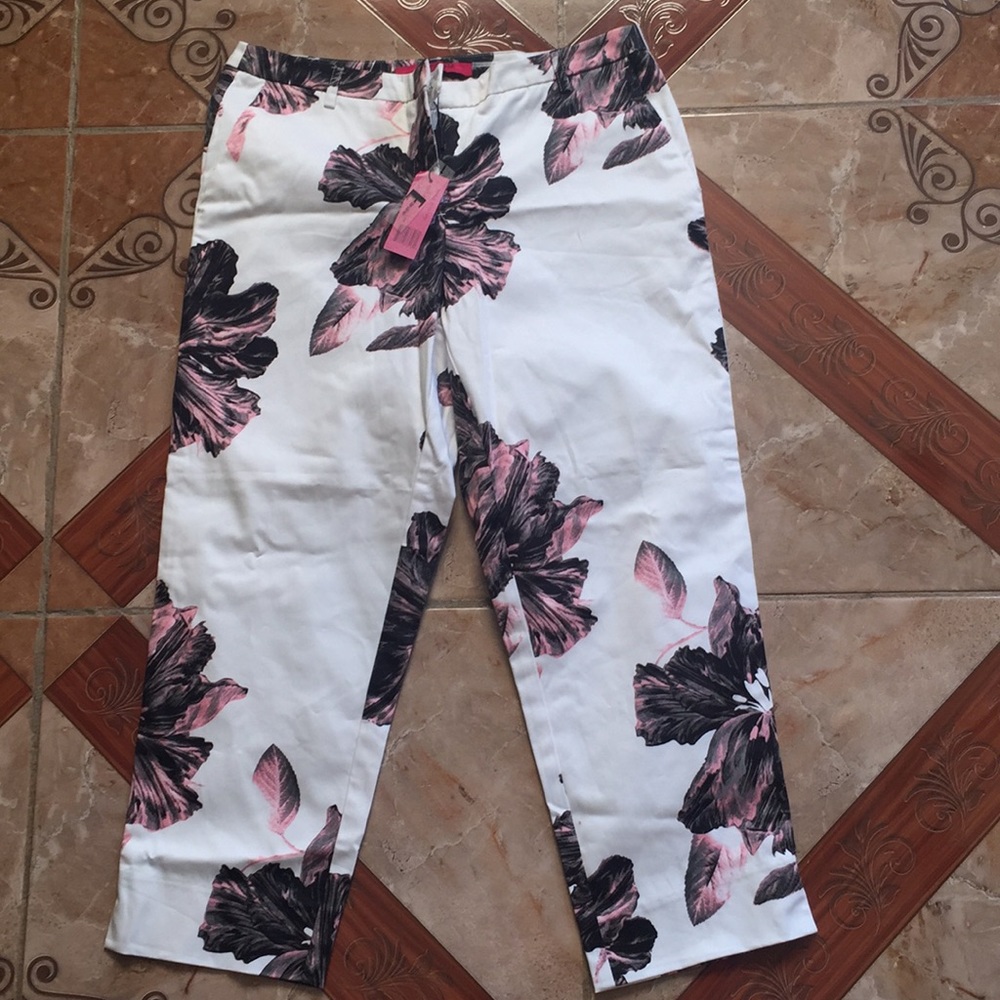 Floral jeans white/black.